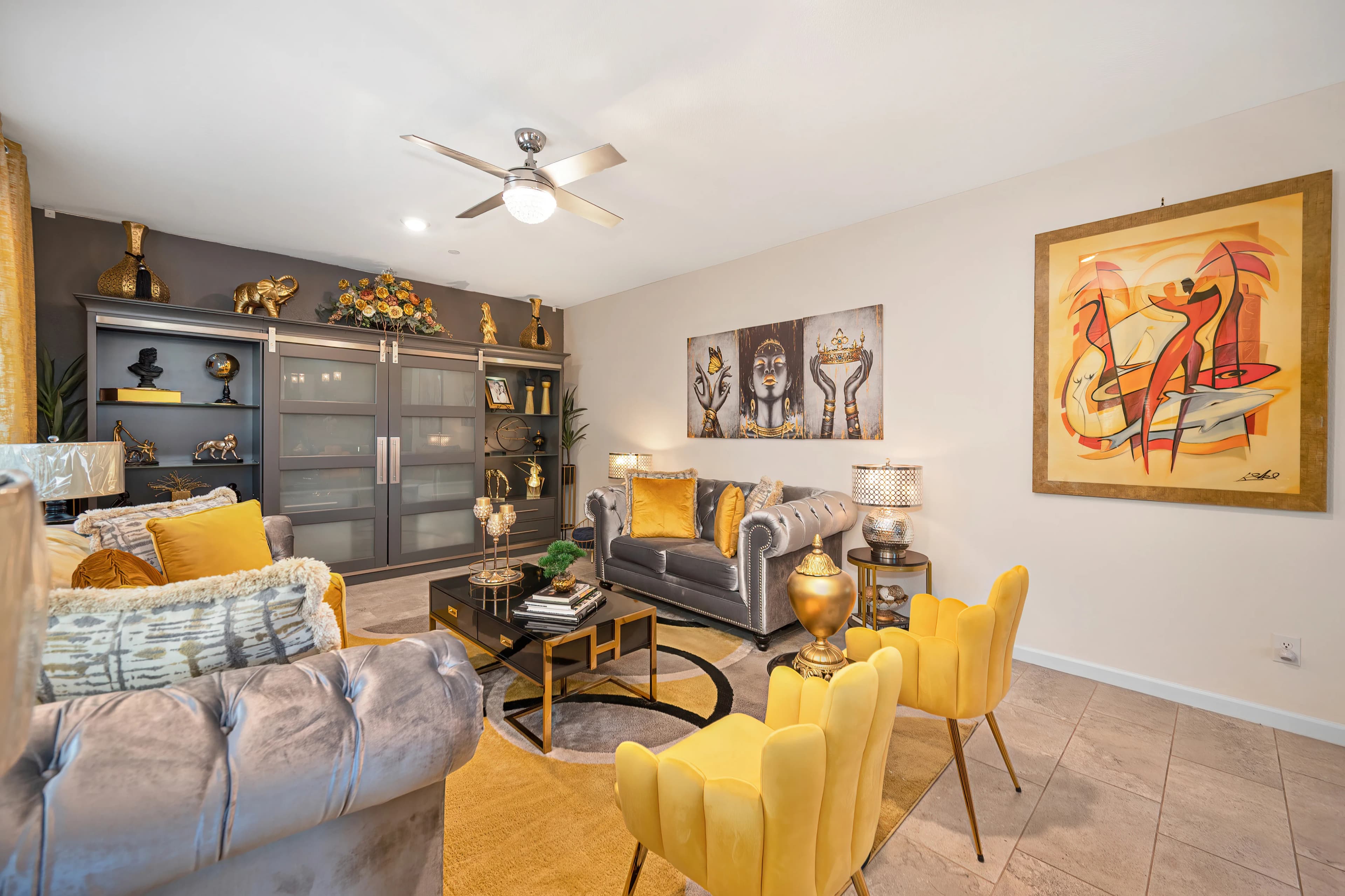 1057 Lincolnshire Cir Photo 4