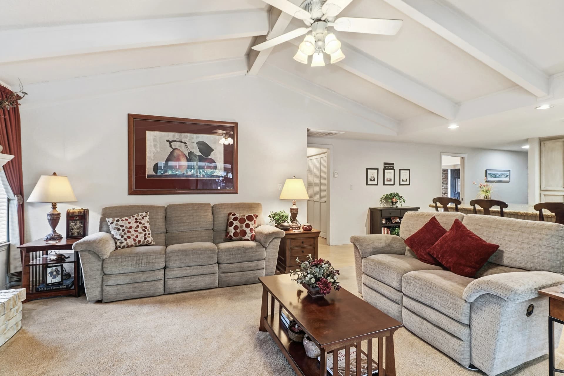 115 Canyon Rim Dr Photo 4