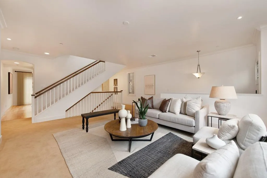 2010 Vizcaya Walk Photo 6