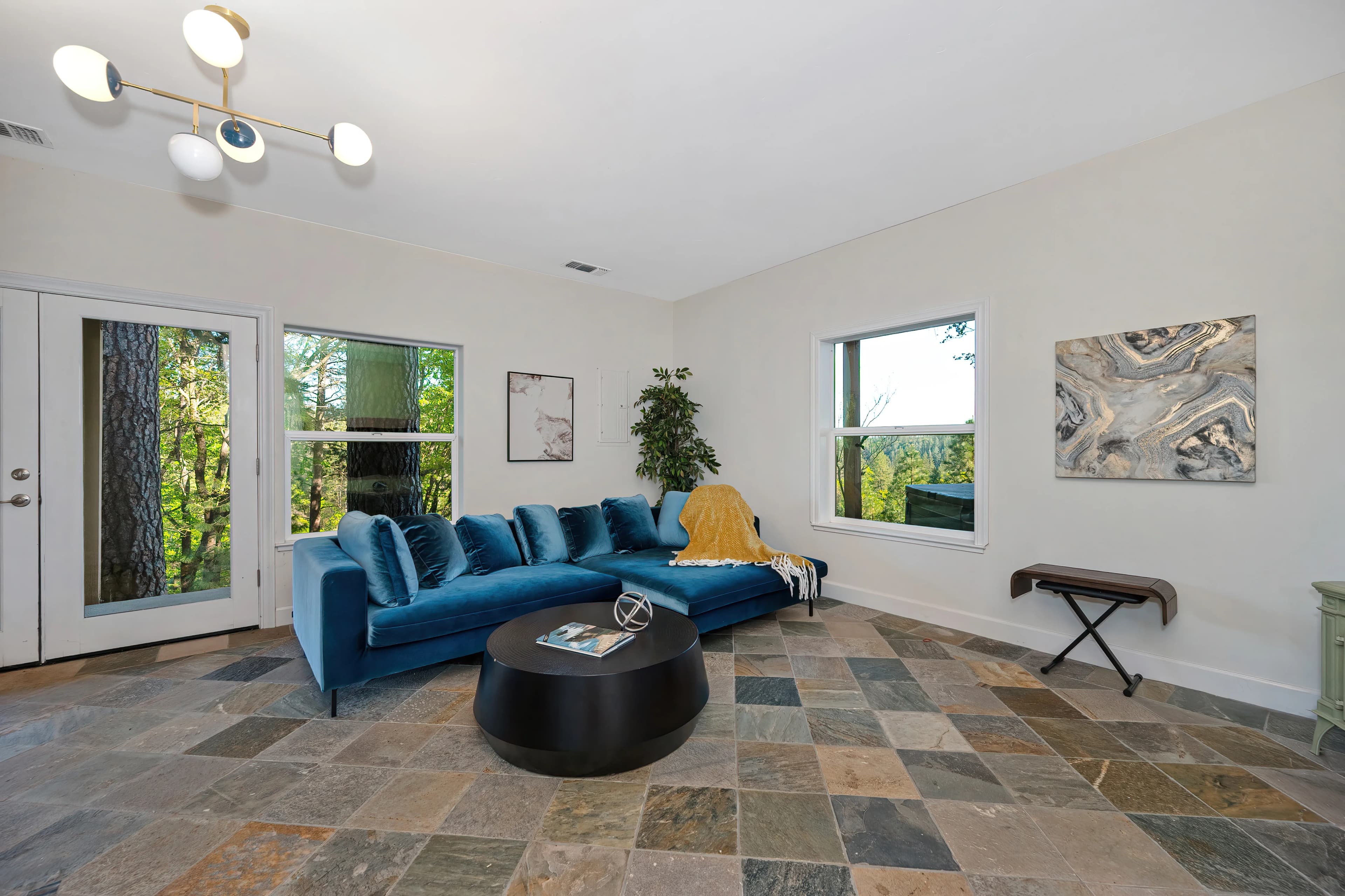 20312 Wolf Creek Rd Photo 10