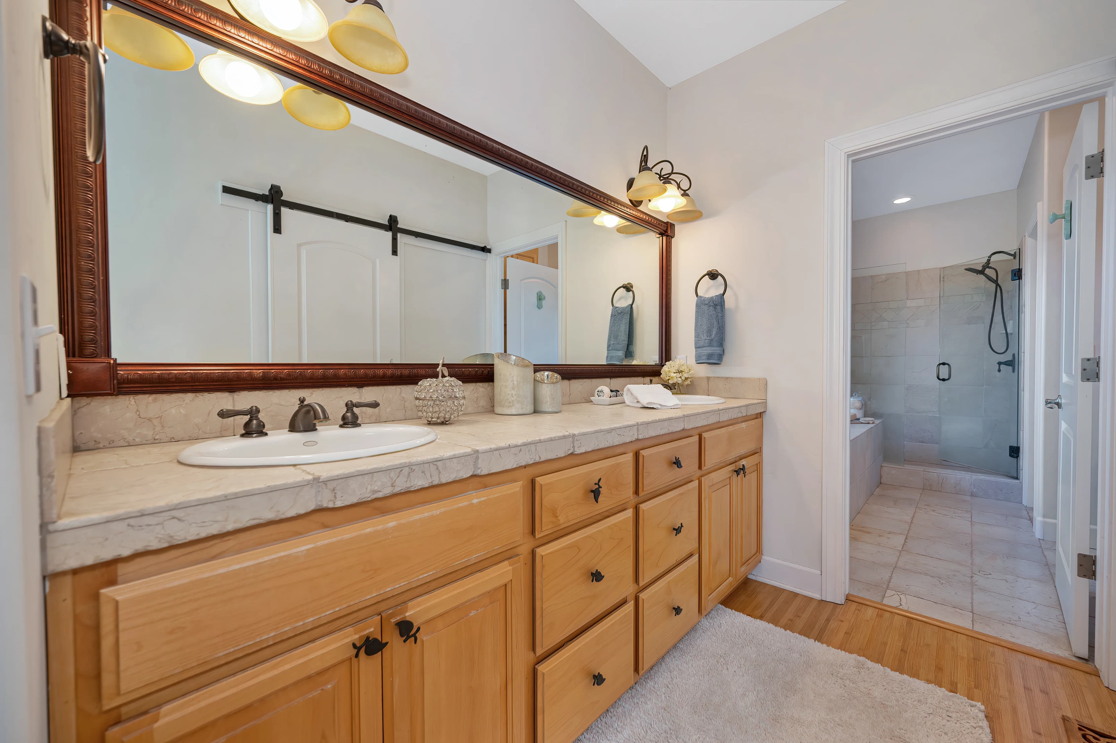 20312 Wolf Creek Rd Photo 9