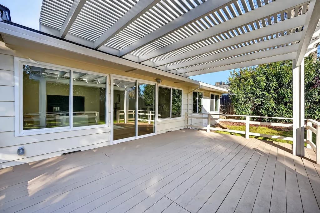 8928 Pershing Ave Photo 25