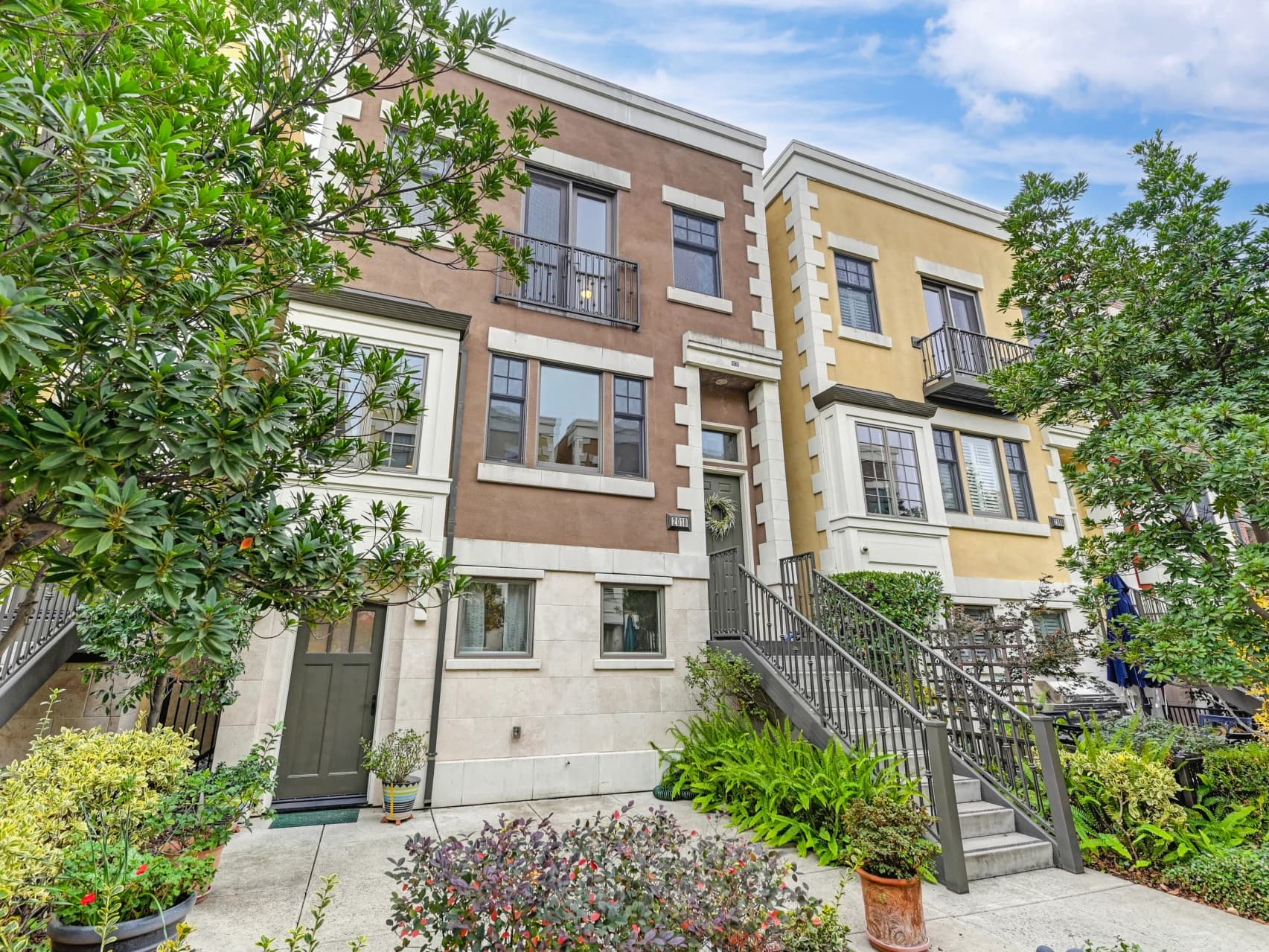 Sold in One Weekend