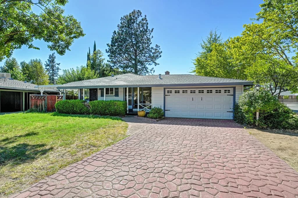 4624 McDonald Dr, Sacramento, CA