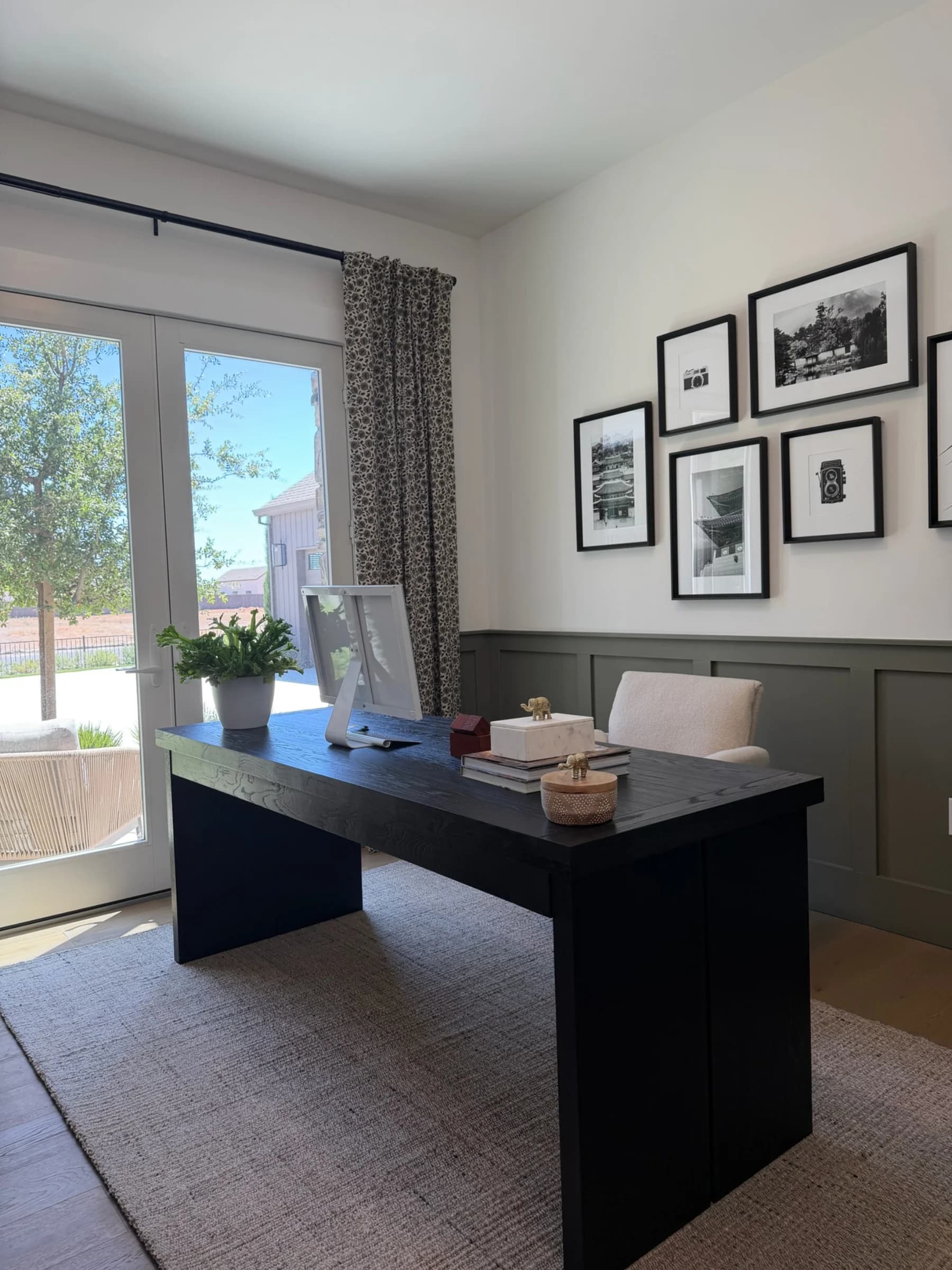 Home office in submitted model-home imagery associated with Double S Ranch